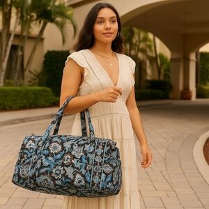Vera Bradley Retired Java Blue Weekender Bag | EUC